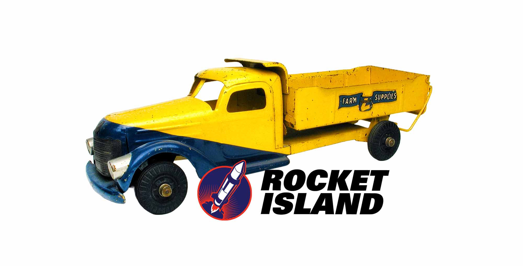 Buddy "L" International Harvester Farm Supplies Dump Truck (1940s)