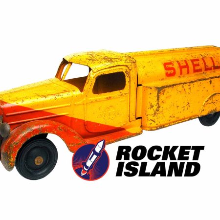 Buddy "L" International Harvester Shell Gasoline Tanker Truck (1930s)